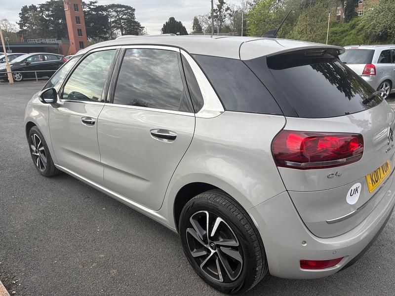 Usado Citroën C4 Picasso Flair 120 HP (88 kW) 2017 Bege Monovolume