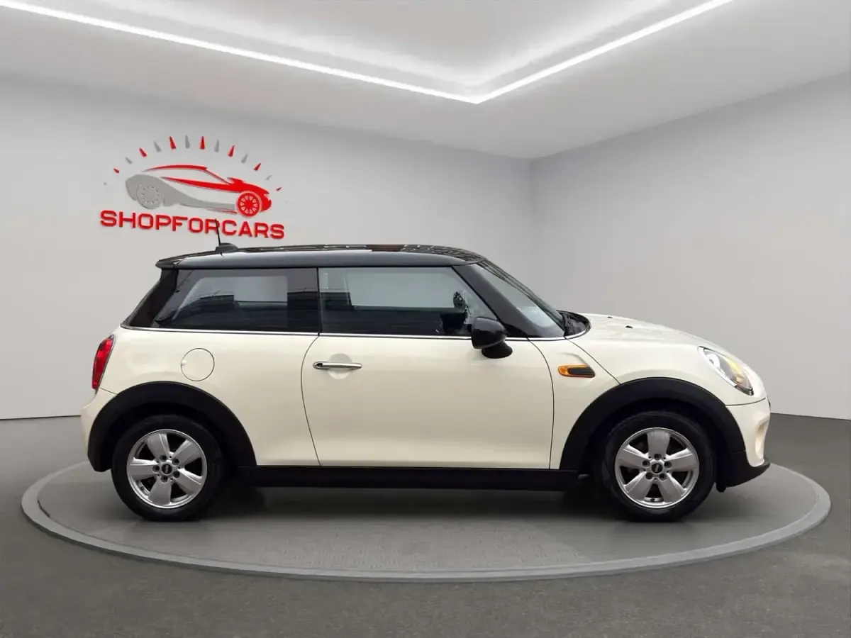 Begagnad Mini Cooper Hatch 2016 Vit Halvkombi