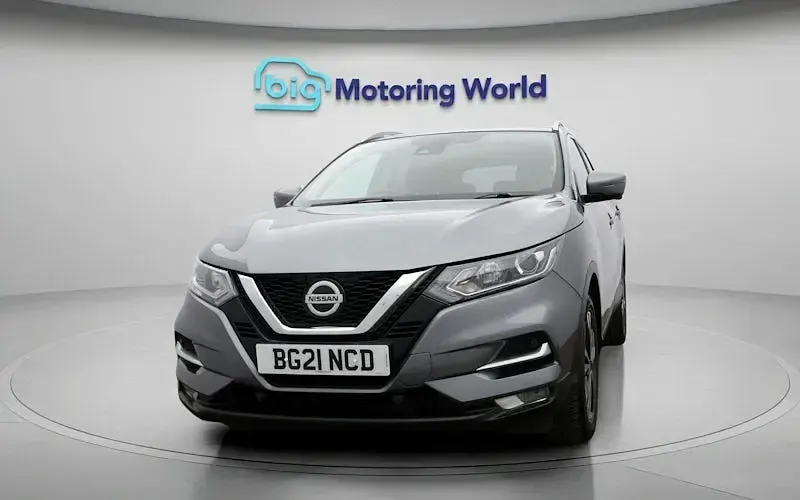 Used Nissan Qashqai N-Connecta 160 HP (117 kW) 2021 Grey SUV