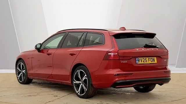 Used Volvo V60 Ultra 194 HP (142 kW) 2025 Estate