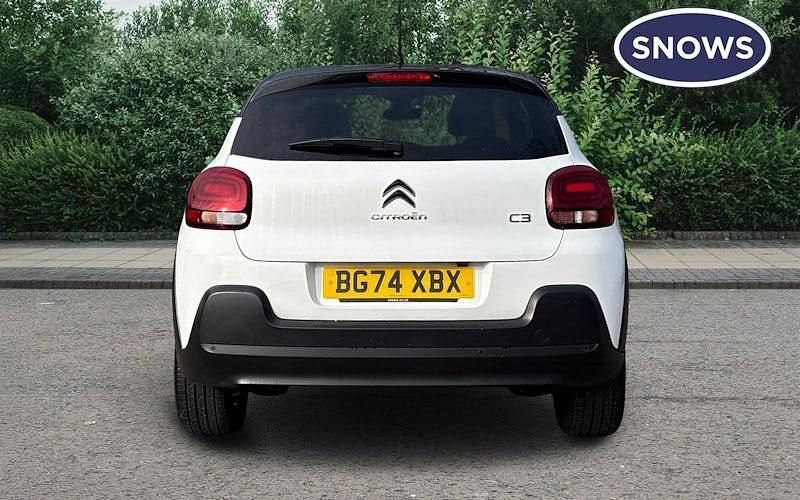 Used Citroën C3 PureTech 110 HP (80 kW) 2024 White Hatchback