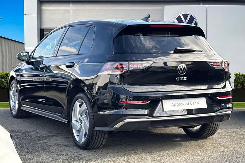 Used VW Golf VIII GTE 272 HP (200 kW) 2025 Black Hatchback