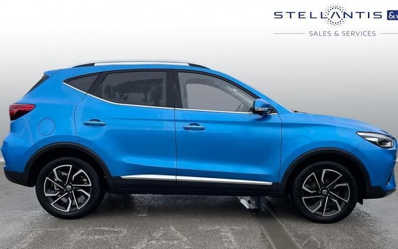 Used MG ZS Exclusive 111 HP (81 kW) 2024 Blue SUV