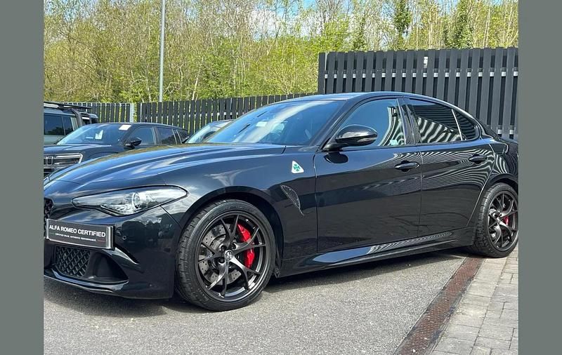 Used Alfa Romeo Giulia Quadrifoglio 503 HP (369 kW) 2022 Black Sedan