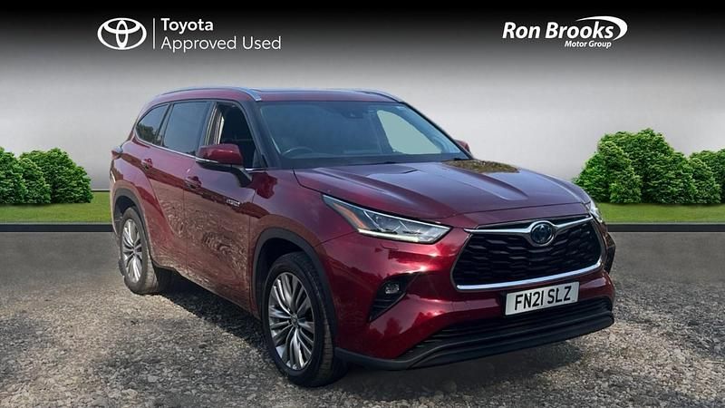 Red Used 2021 Toyota Highlander SUV | £32,600 (Fair price) - Image 1/4