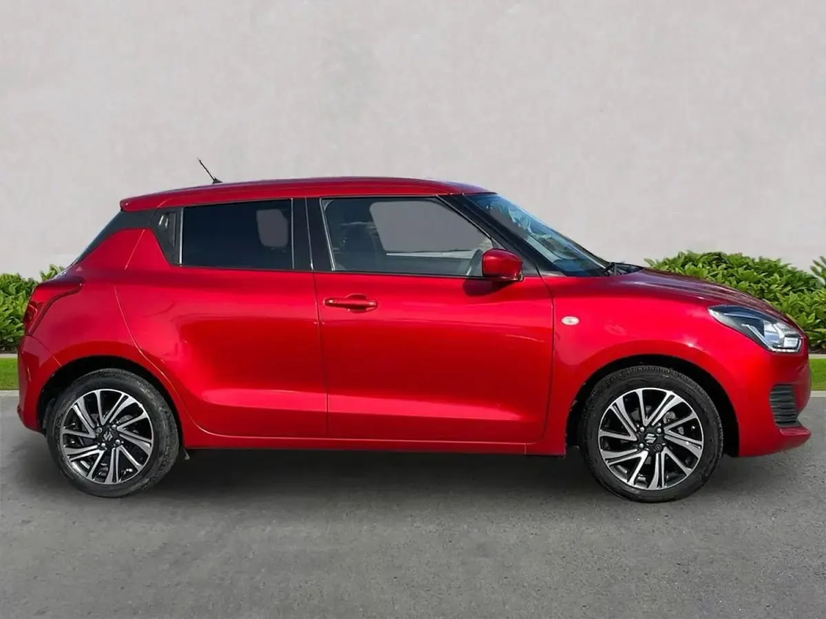 Usado Suzuki Swift SZ-L 83 HP (61 kW) 2021 Vermelho Citadino