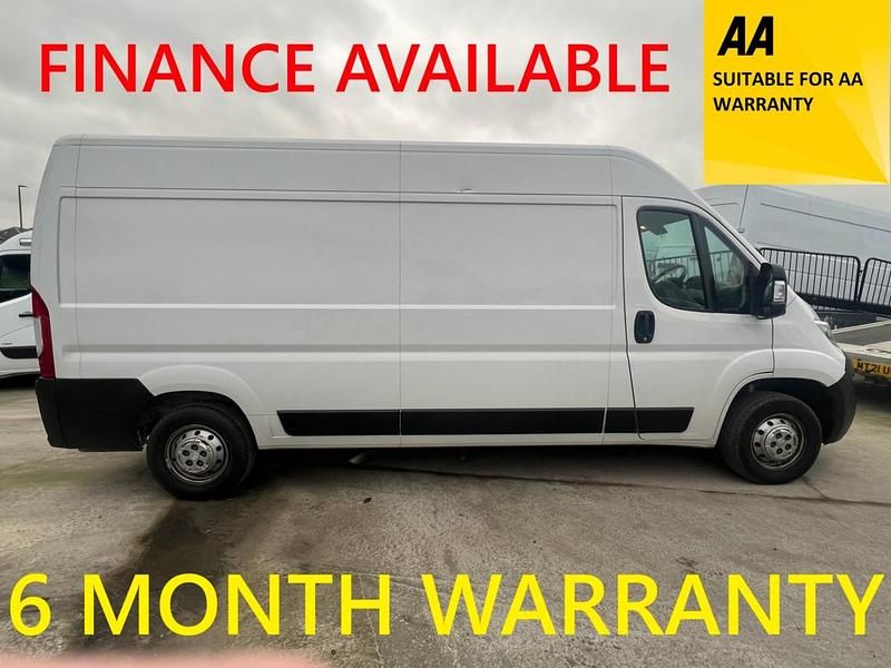White Used 2022 Citroën Relay Van | £10,995 (Good price) - Image 1/4