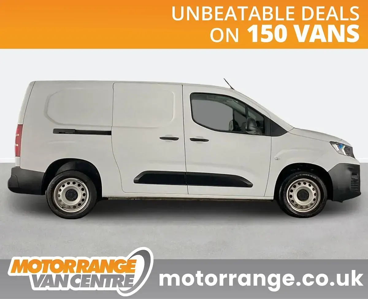 Used Peugeot Partner Premium 131 HP (96 kW) 2023 White MPV