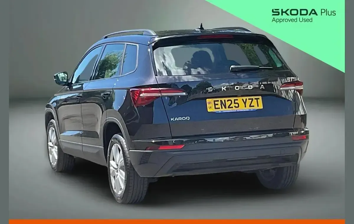 Used Skoda Karoq SE 150 HP (110 kW) 2025 Black magic pearl effect SUV