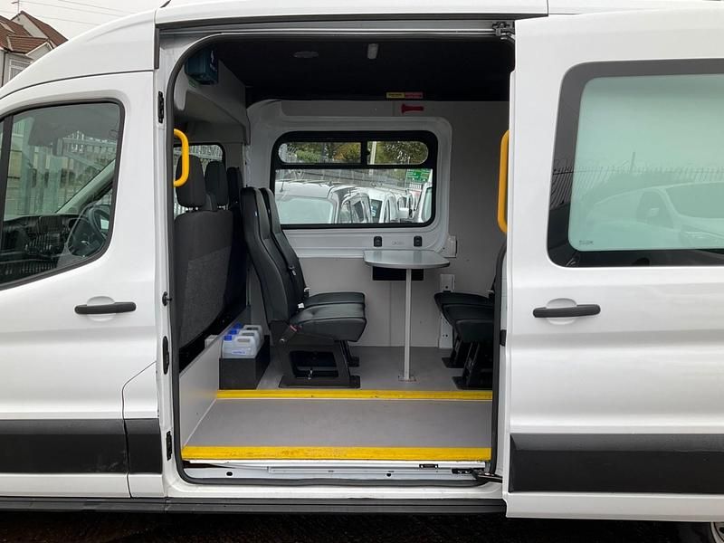 Used Ford Transit 130 HP (95 kW) 2022 White Van