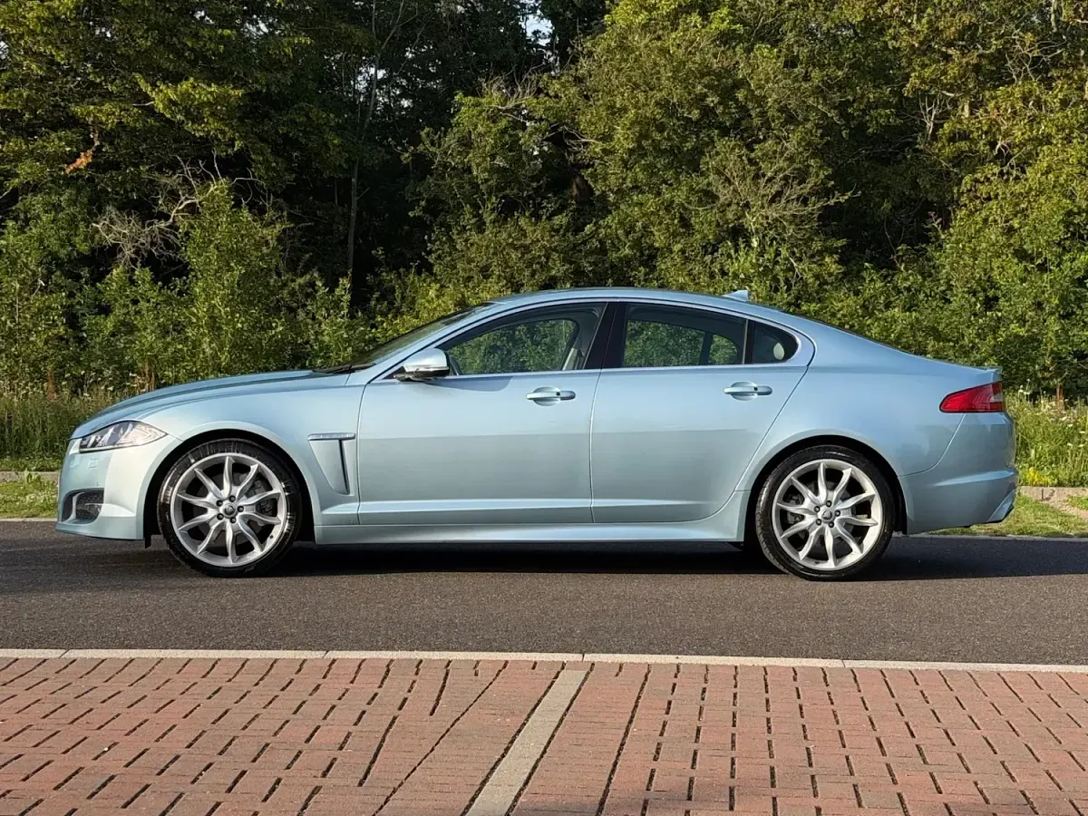 Used Jaguar XF Premium Luxury 2013 Blue Sedan