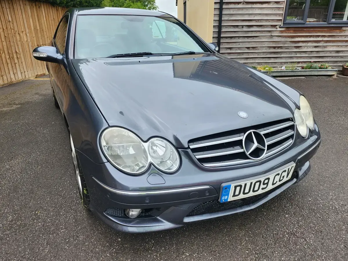 Used Mercedes CLK280 2009 Grey Coupe