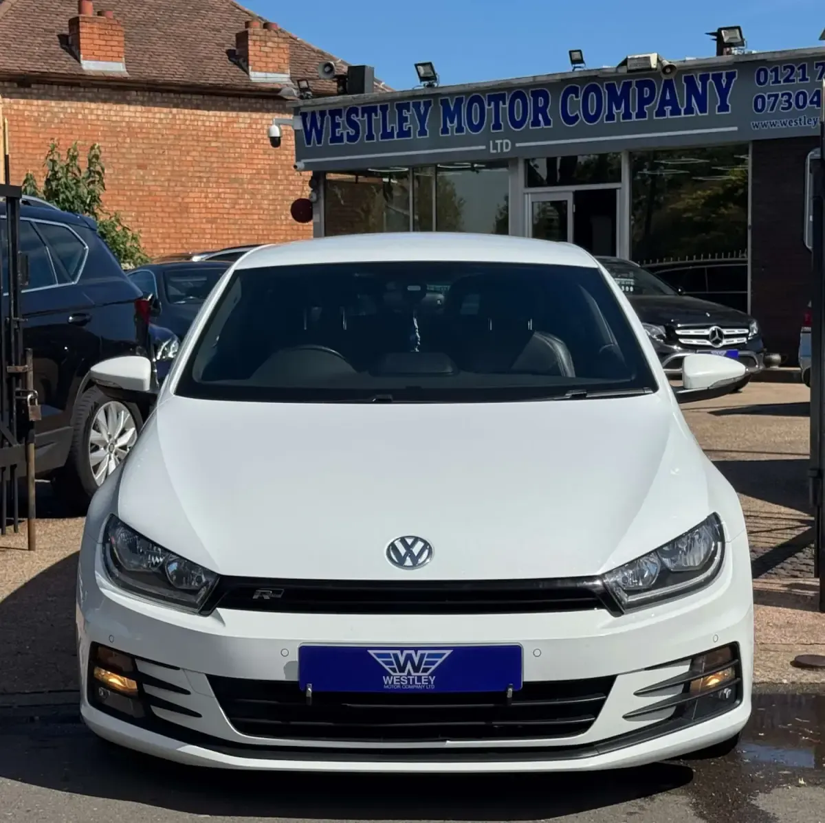 Used VW Scirocco R-line 184 HP (135 kW) 2017 White Coupe