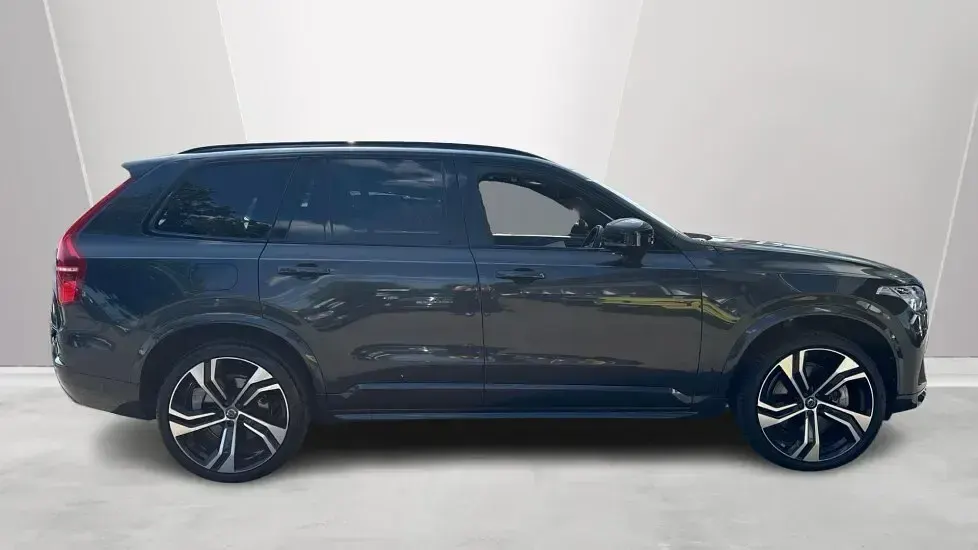 Used Volvo XC90 R-Design 449 HP (330 kW) 2022 Grey SUV