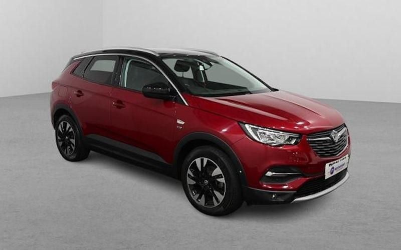 Red Used 2021 Vauxhall Grandland X Edition SUV | £14,799 (Fair price) - Image 1/4