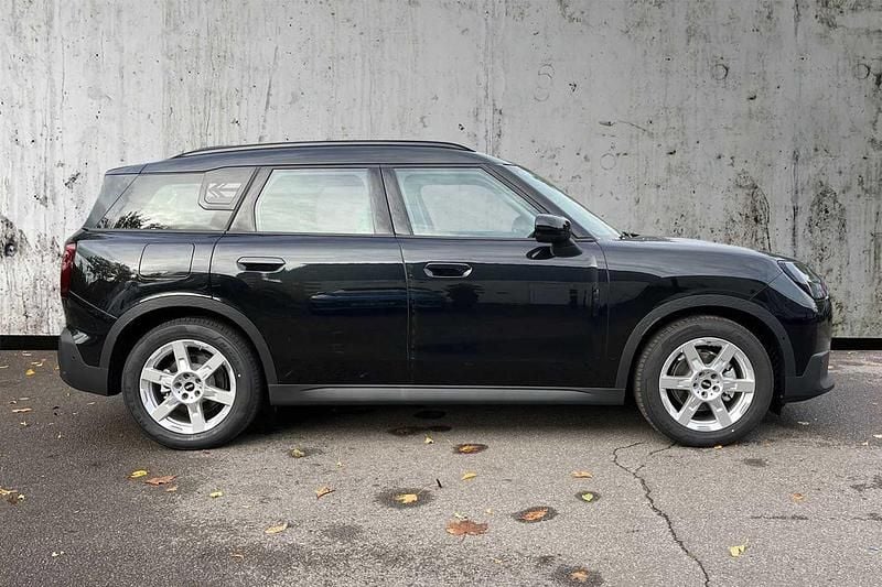 Used Mini Countryman Classic 147 kW (201 HP) 2024 Black SUV