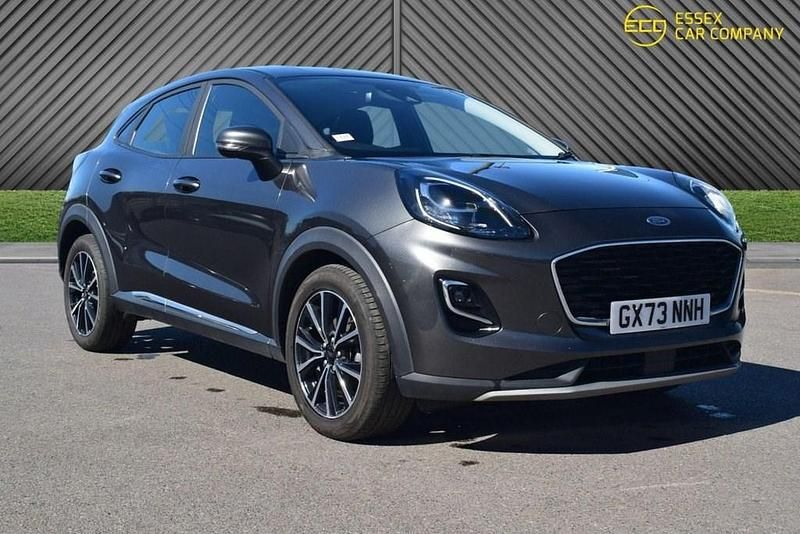 Begagnad Ford Puma Titanium 125 HK (91 kW) 2023 Grå SUV