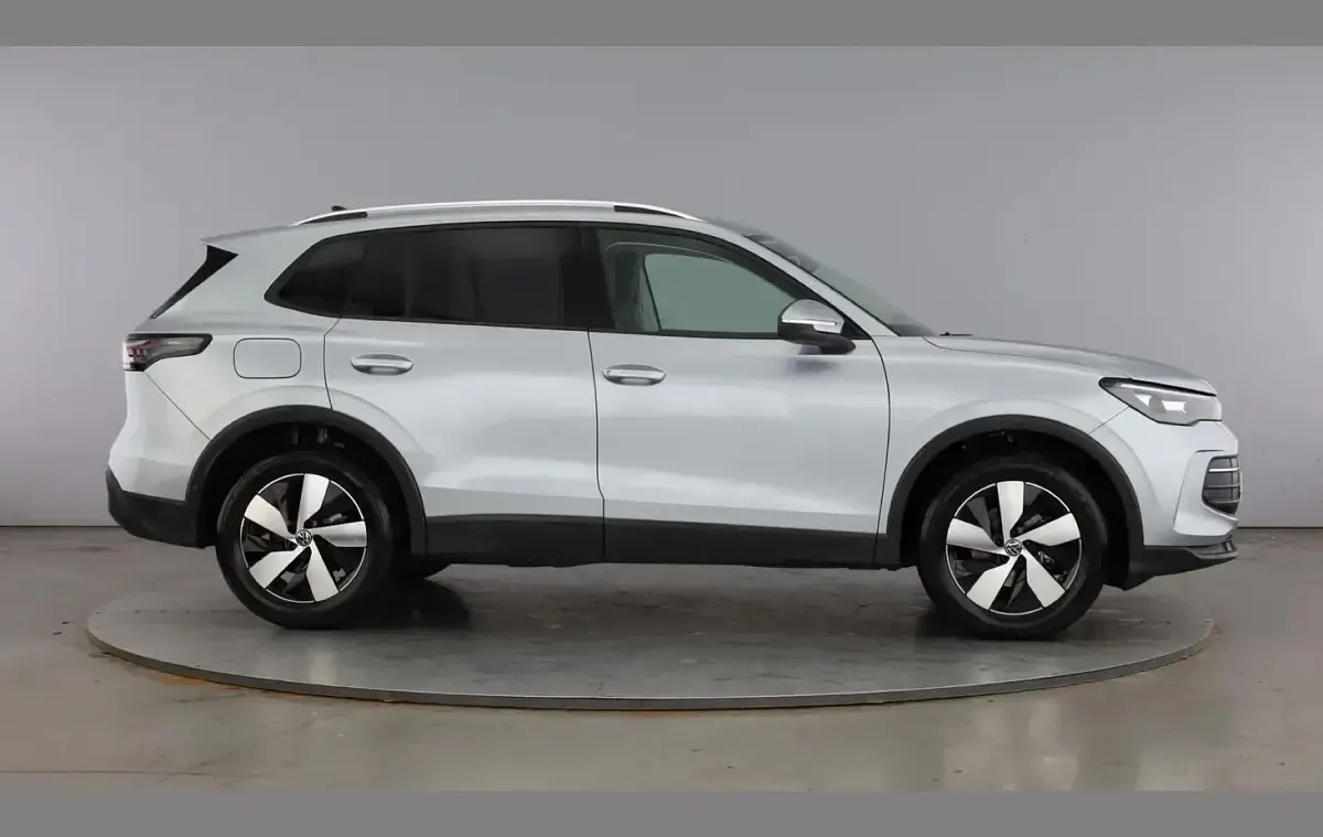 New VW Tiguan Match 147 HP (108 kW) 2026 Silver SUV