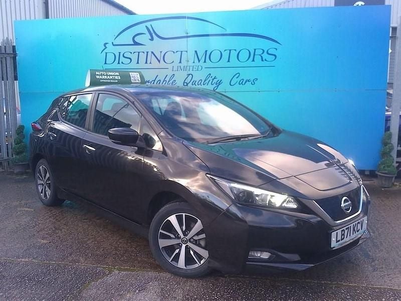Black Used 2021 Nissan Leaf Acenta Hatchback | £8,749 (Good price) - Image 1/4