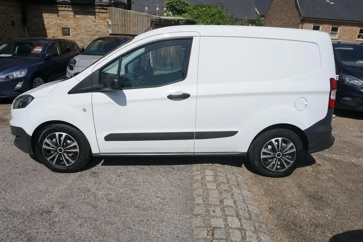 Used Ford Transit 2018 White Van