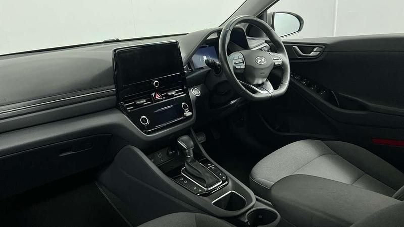 Image 2/4