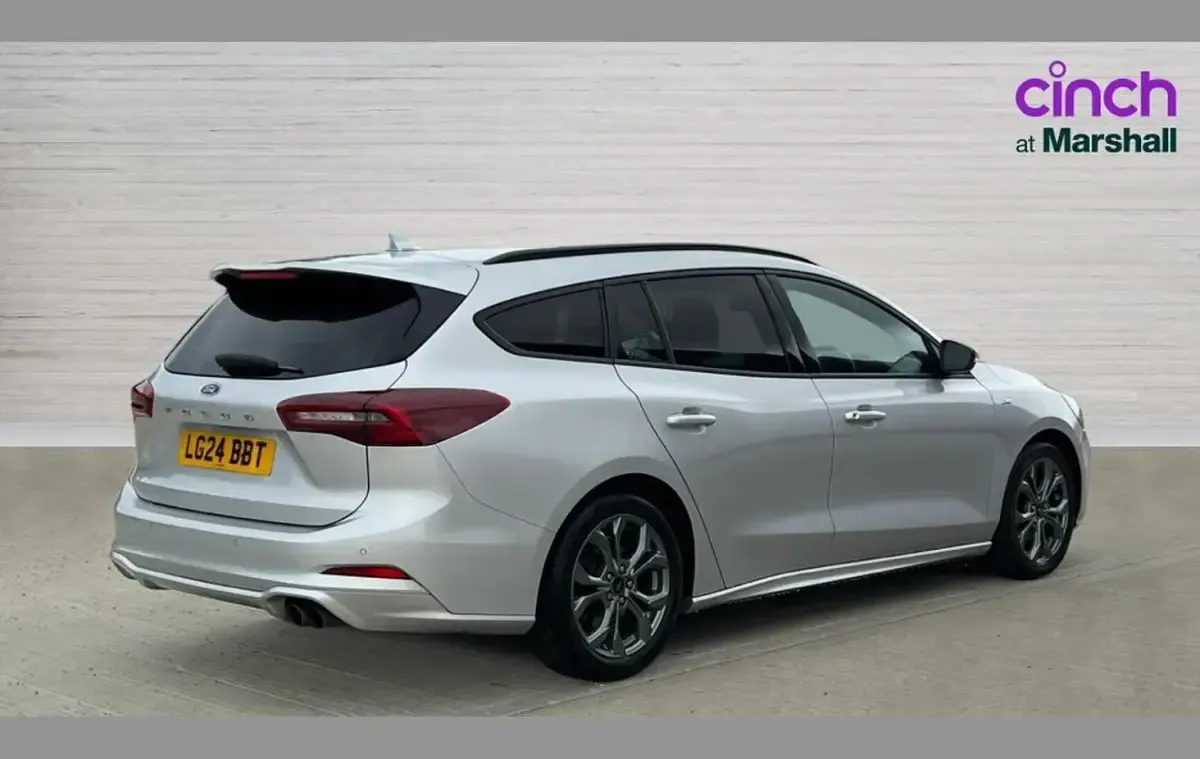 Used Ford Focus ST-Line 123 HP (90 kW) 2024 Silver Estate