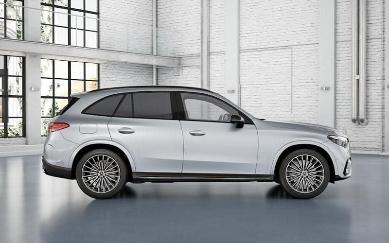 New Mercedes GLC300 AMG Line Premium Plus 258 HP (189 kW) 2025 Estate