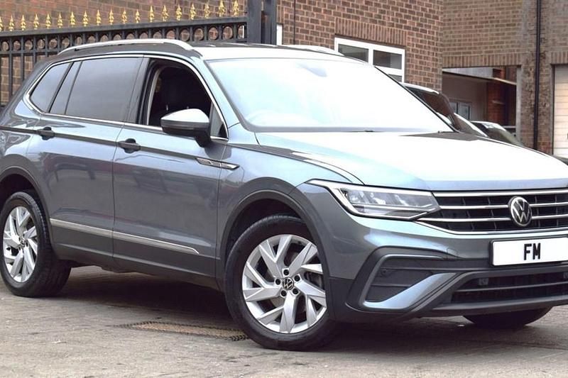 Grey Used 2022 VW Tiguan Allspace Life SUV | £17,850 (Fair price) - Image 1/1