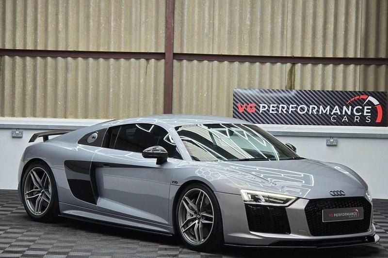 Used Audi R8 Coupé Advanced 610 HP (448 kW) 2016 Silver Coupe