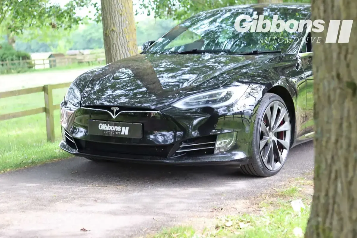 Used Tesla Model S 500 kW (680 HP) 2019 Black Hatchback