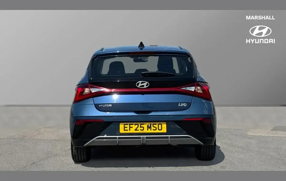 Używany Hyundai i20 Advanced 100 KM (73 kW) 2025 Niebieski Hatchback