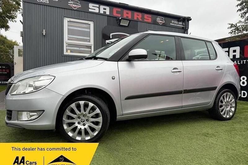 Silver Used 2014 Skoda Fabia Elegance Hatchback | £6,695 (Good price) - Image 1/1