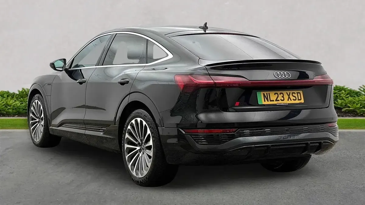 Used Audi Q8 e-tron S-Line 300 kW (408 HP) 2023 Black SUV