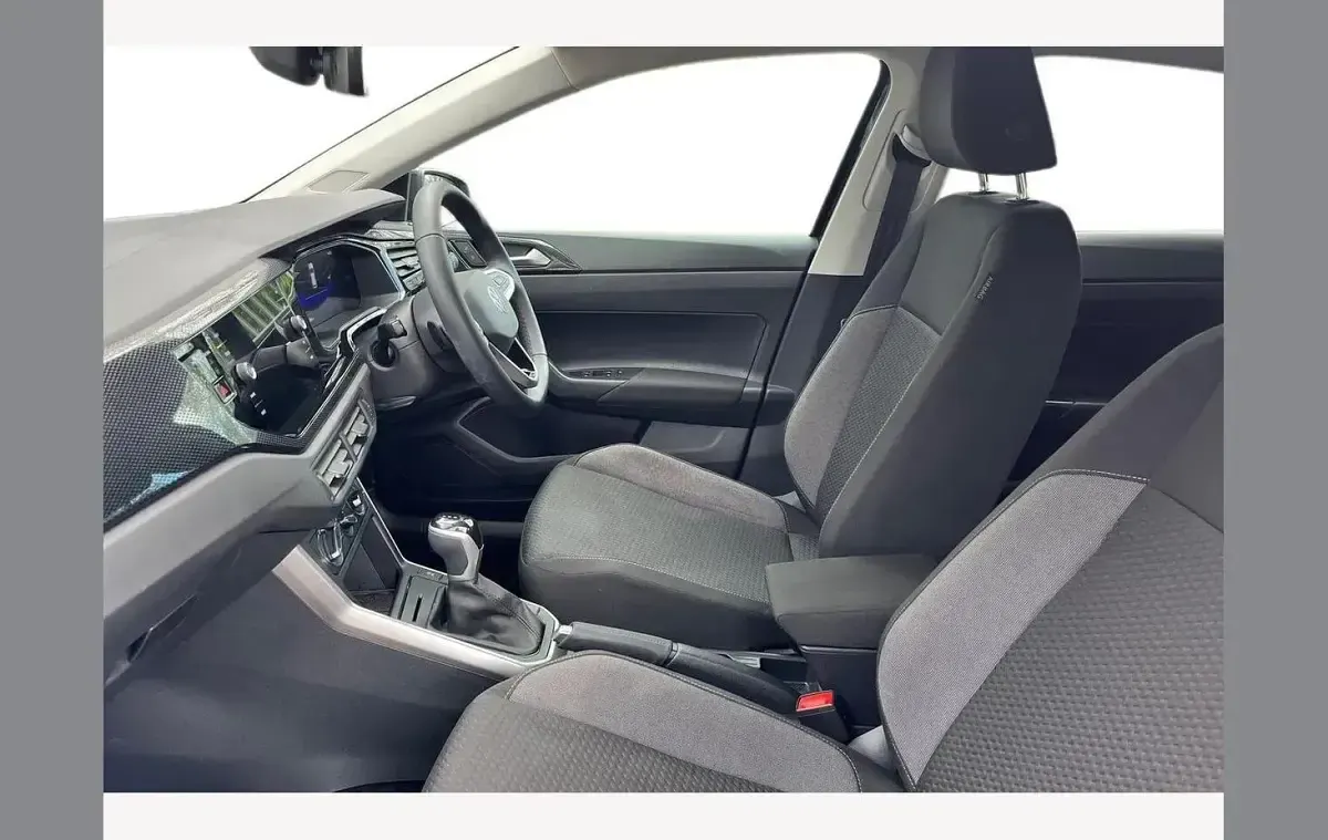Used VW Polo Match 95 HP (69 kW) 2025 Black Hatchback
