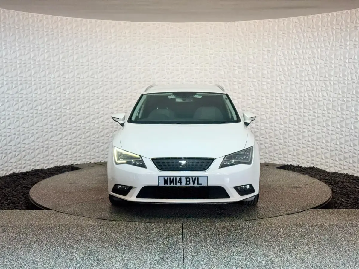 Begagnad Seat Leon Ecomotive 2014 Vit Kombi