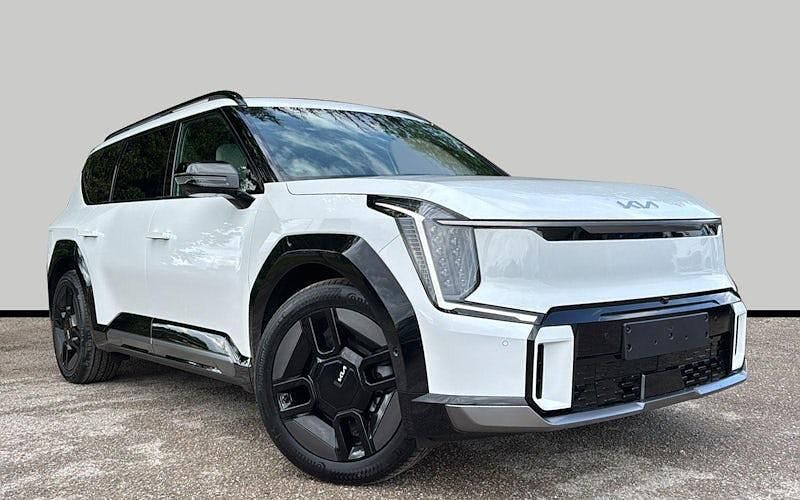 New 2025 Kia EV9 2 SUV | £76,210 (Expensive) - Image 1/4