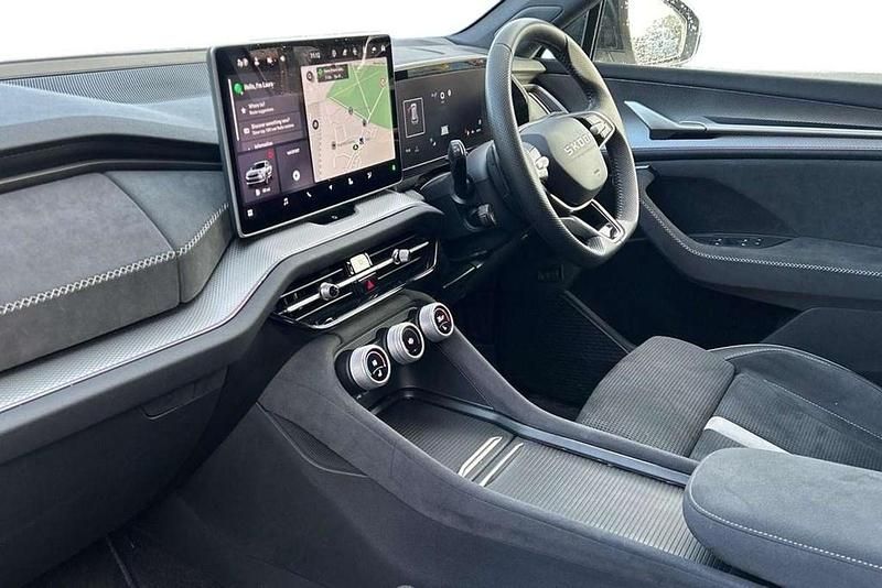 Used Skoda Kodiaq SportLine 147 HP (108 kW) 2025 Moon white metallic SUV