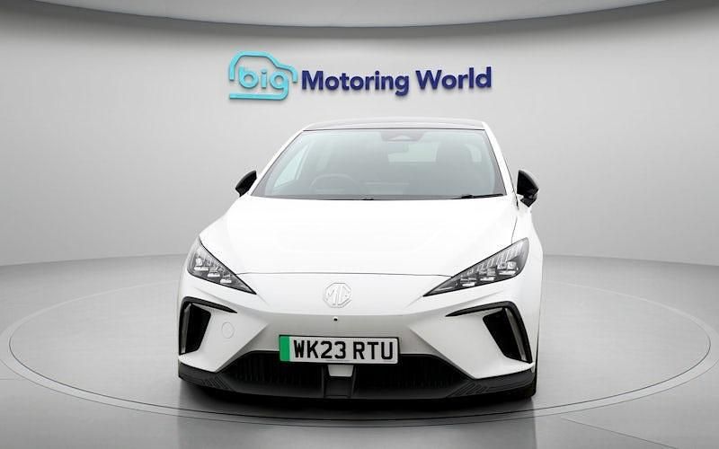 Used MG MG4 EV Trophy 150 kW (204 HP) 2025 Hatchback