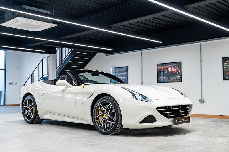Used Ferrari California 560 HP (411 kW) 2015 White Cabriolet