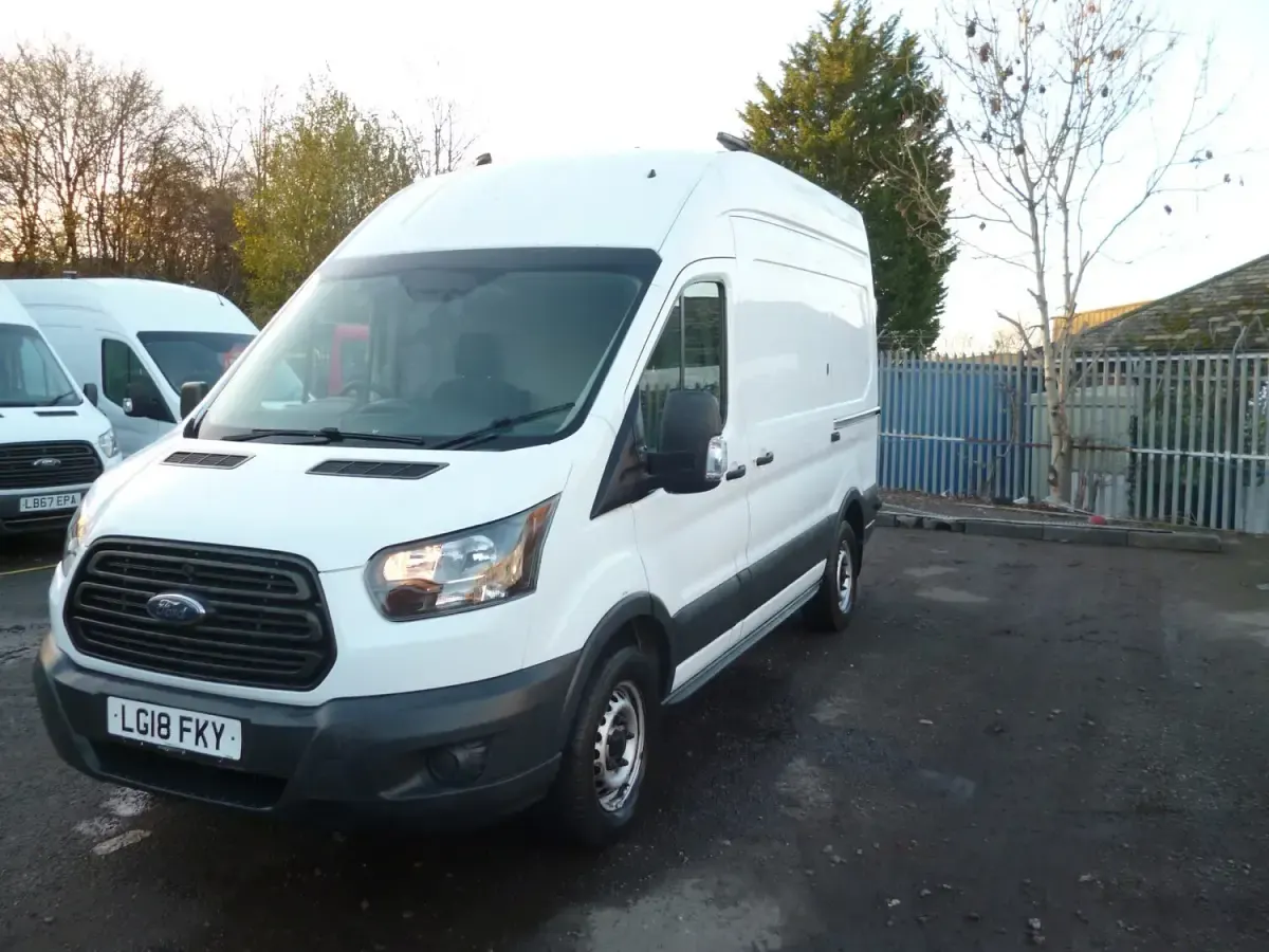 Used Ford Transit 130 HP (95 kW) 2018 White