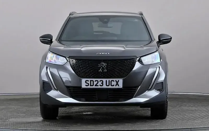 Used Peugeot 2008 Allure+ 131 HP (96 kW) 2023 Grey SUV