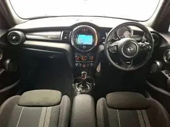 Used Mini Cooper S Sport 192 HP (141 kW) 2019 Silver Hatchback