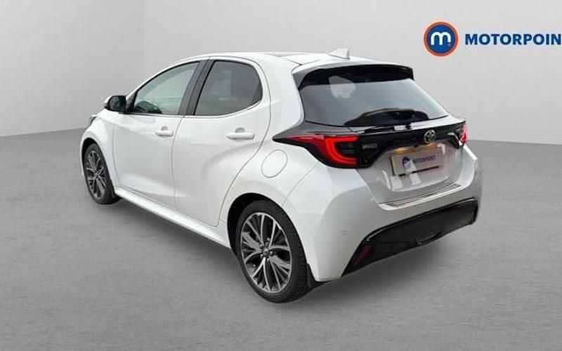 Used Toyota Yaris Hybrid 116 HP (85 kW) 2025 Hatchback