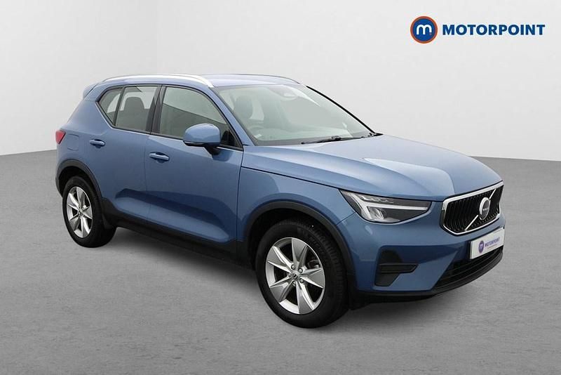 Blue Used 2023 Volvo XC40 Core SUV | £23,199 (Good price) - Image 1/4