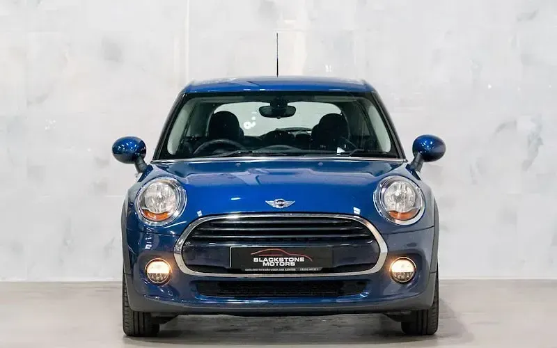 Used Mini Cooper Hatch 136 HP (100 kW) 2017 Blue Hatchback