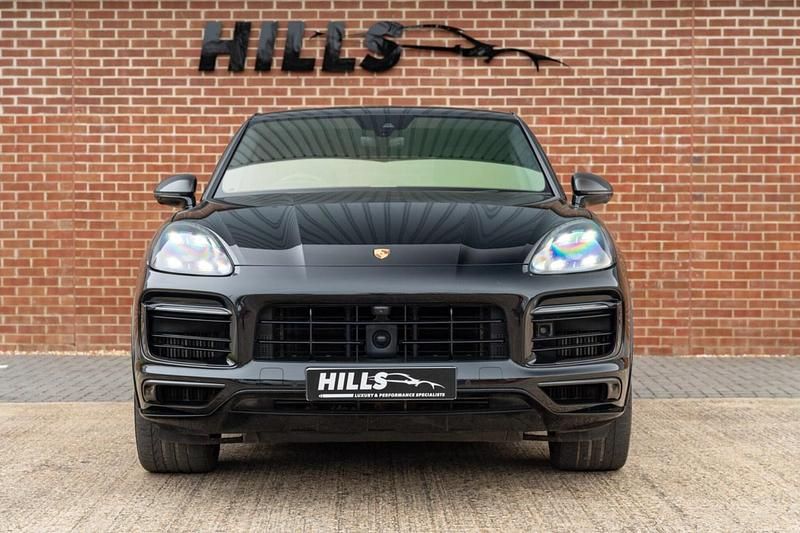Used Porsche Cayenne 650 HP (478 kW) 2023 Black SUV