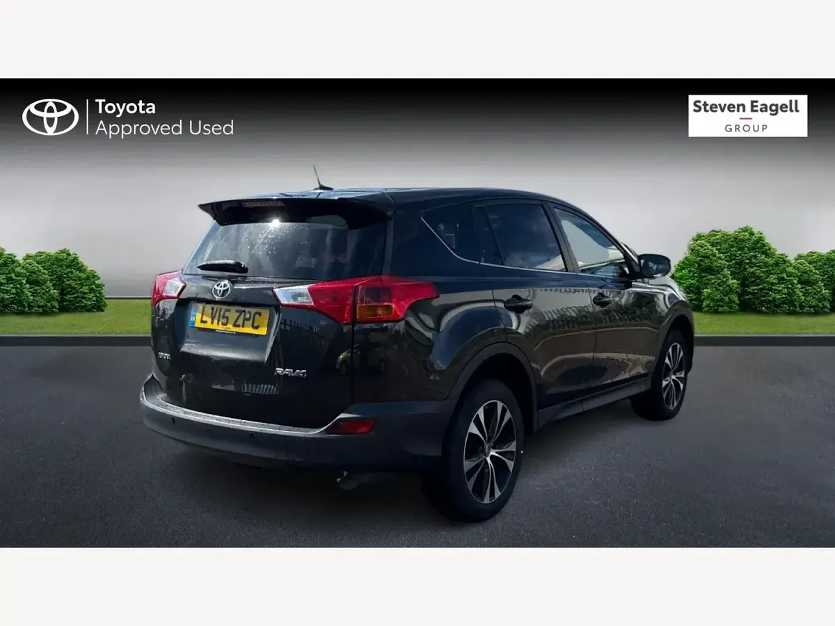Used Toyota RAV4 124 HP (91 kW) 2015 Brown SUV