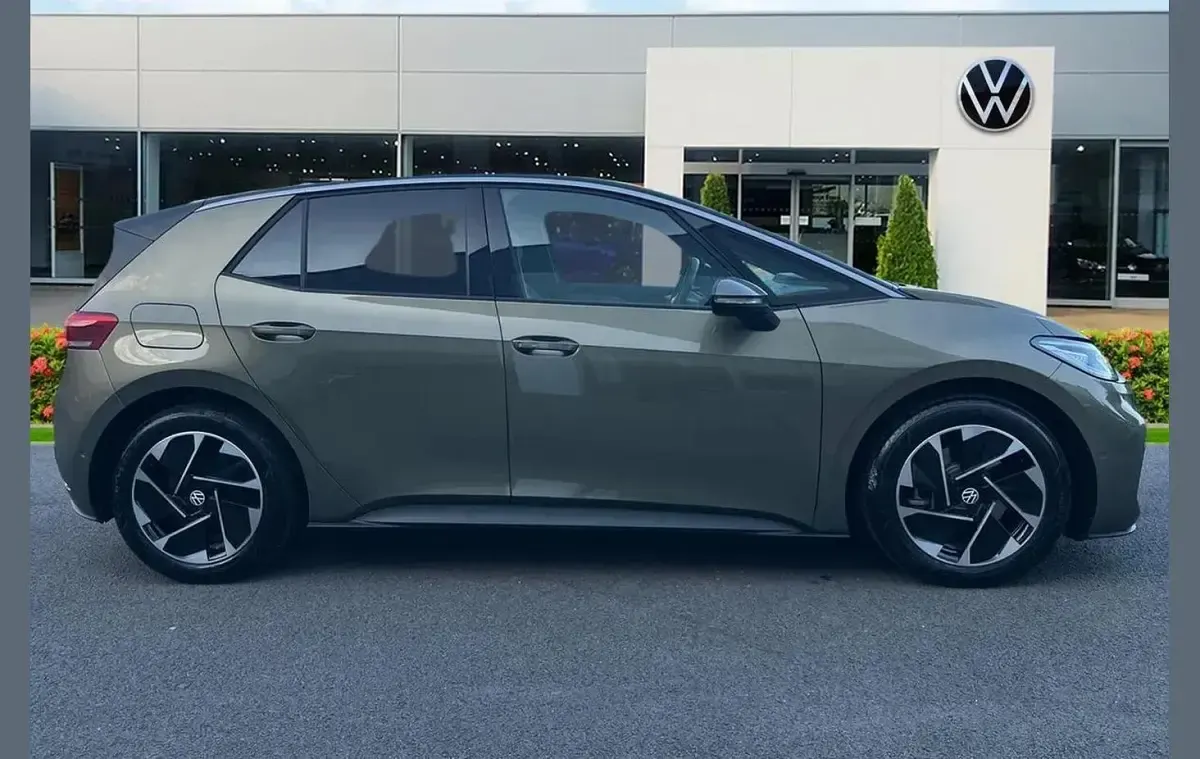 Used VW ID.3 Pro 150 kW (204 HP) 2024 Green Hatchback