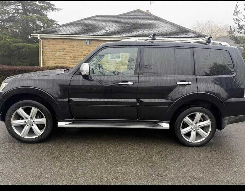 Used Mitsubishi Shogun 2008 Black SUV