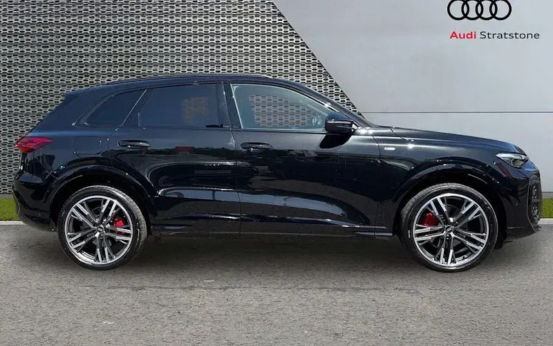 Used Audi Q5 Sport 204 HP (150 kW) 2025 SUV